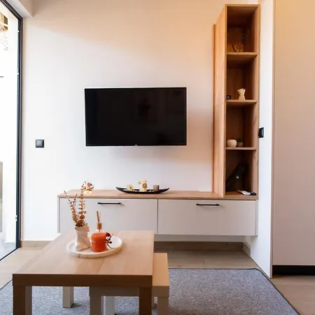 Orange Luxury Apartment In Agrinio Exteriér fotografie