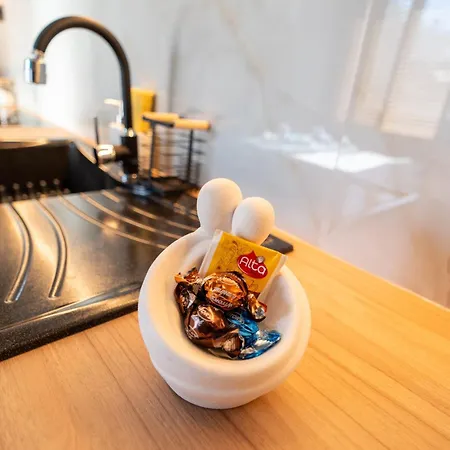 Orange Luxury Apartment In Agrinio Exteriér fotografie